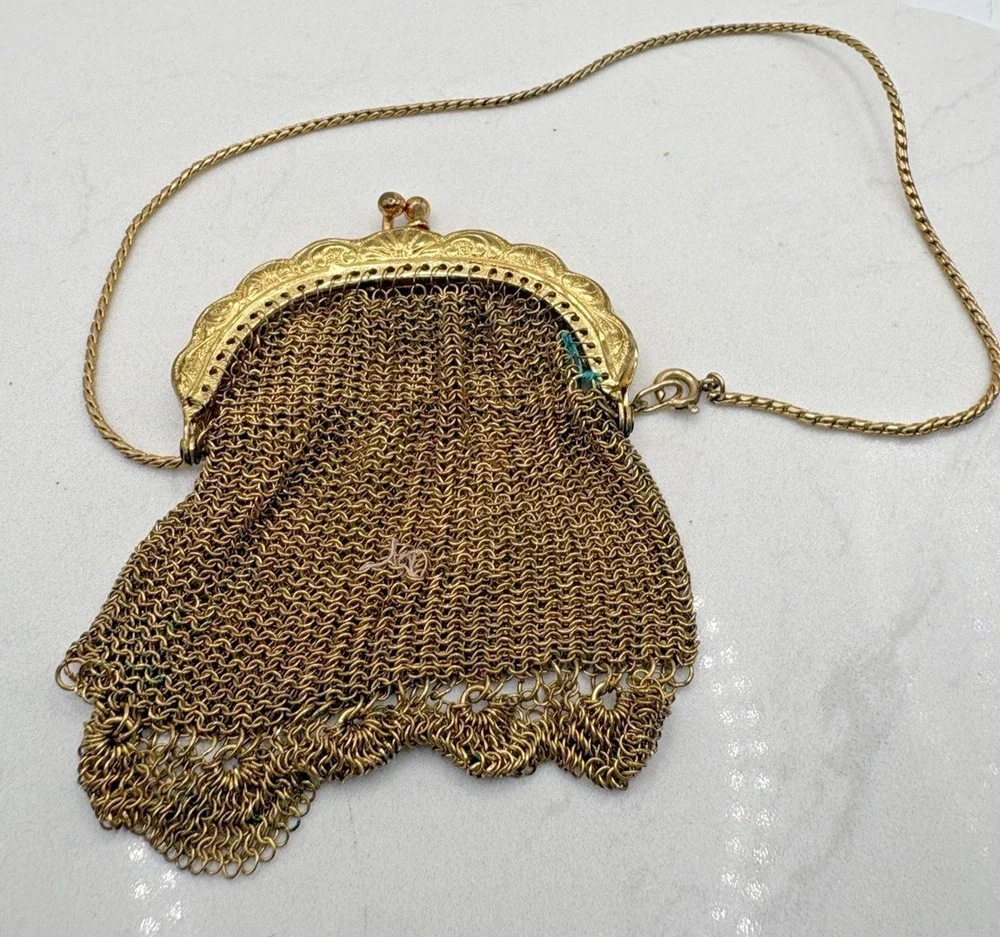 Antique Gilt Chainmail Mesh Coin Purse Evening Bag Vintage Kiss Lock 1940s Gold